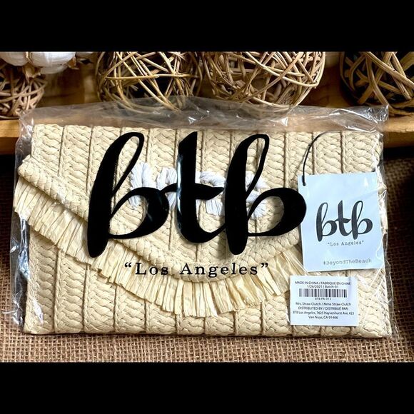 New in bag beyond the beach BTB MRS straw clutch purse for the new bride - Picture 7 of 7